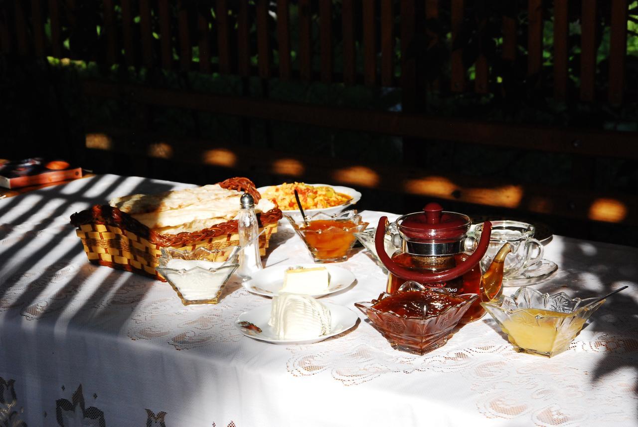 Gayane & Khikar B&B Chʼiva Exteriér fotografie